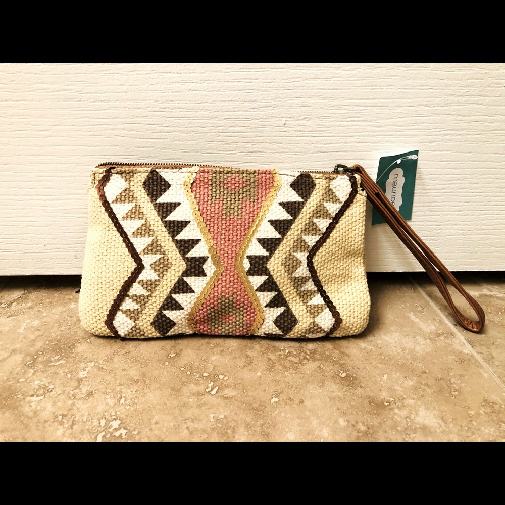 Nwt TRIBAL PURSE/ MAURICES